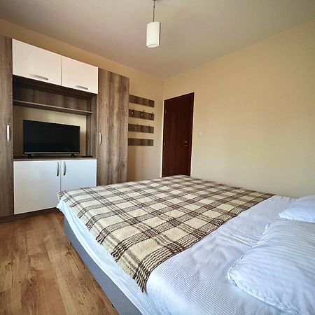 Relax Aпартаменти, Смолянски Езера, Вила Венера, К-С Маунтин Лейк Exterior photo