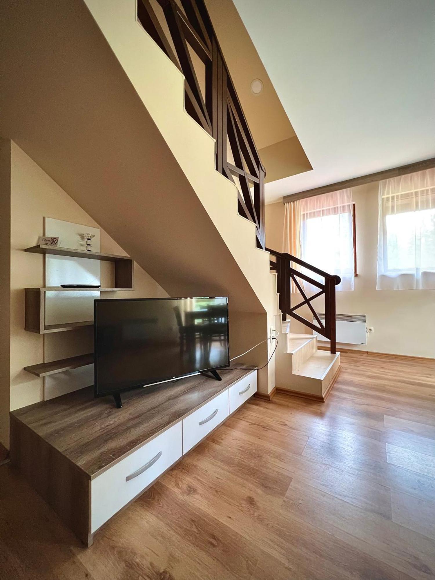 Relax Aпартаменти, Смолянски Езера, Вила Венера, К-С Маунтин Лейк Exterior photo