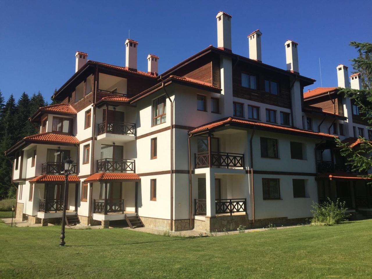 Relax Aпартаменти, Смолянски Езера, Вила Венера, К-С Маунтин Лейк Exterior photo