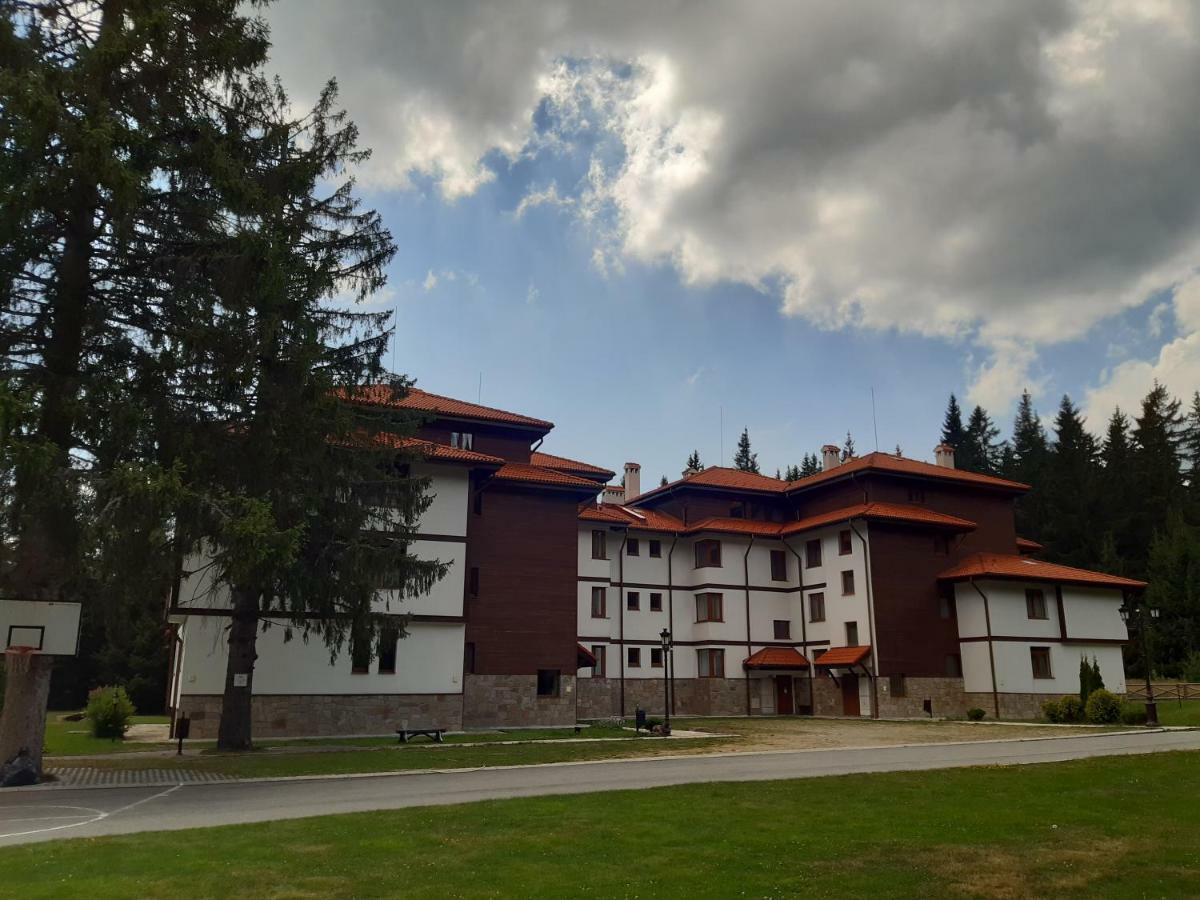 Relax Aпартаменти, Смолянски Езера, Вила Венера, К-С Маунтин Лейк Exterior photo